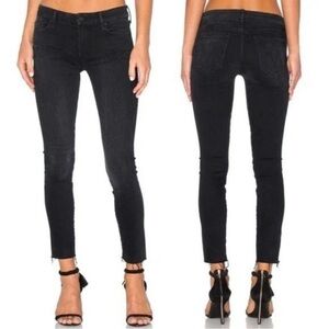 Women’s MOTHER High Waisted Looker Ankle Fray Jeans Wash Blackbird